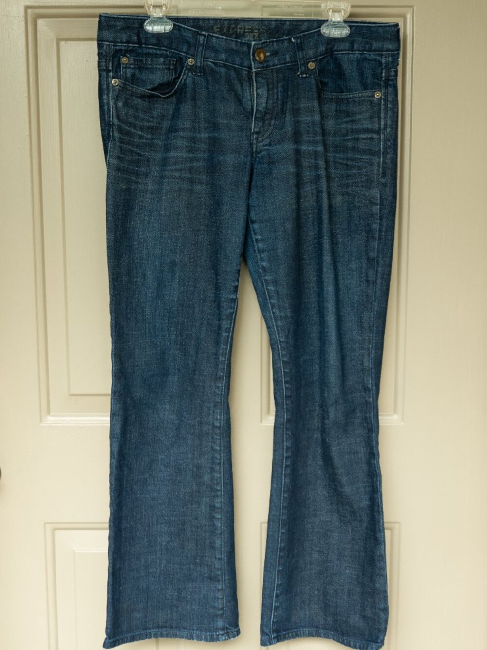 Express 2K7 Boot Cut Jeans Low Rise Vintage Dark Wash MInimal Short Flare Leg